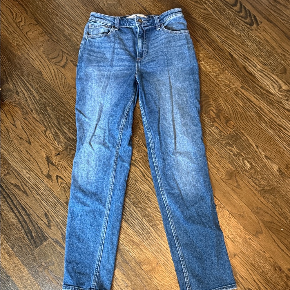 Hollister Curvy High-Rise 90’s Vintage Straight Sz 5R